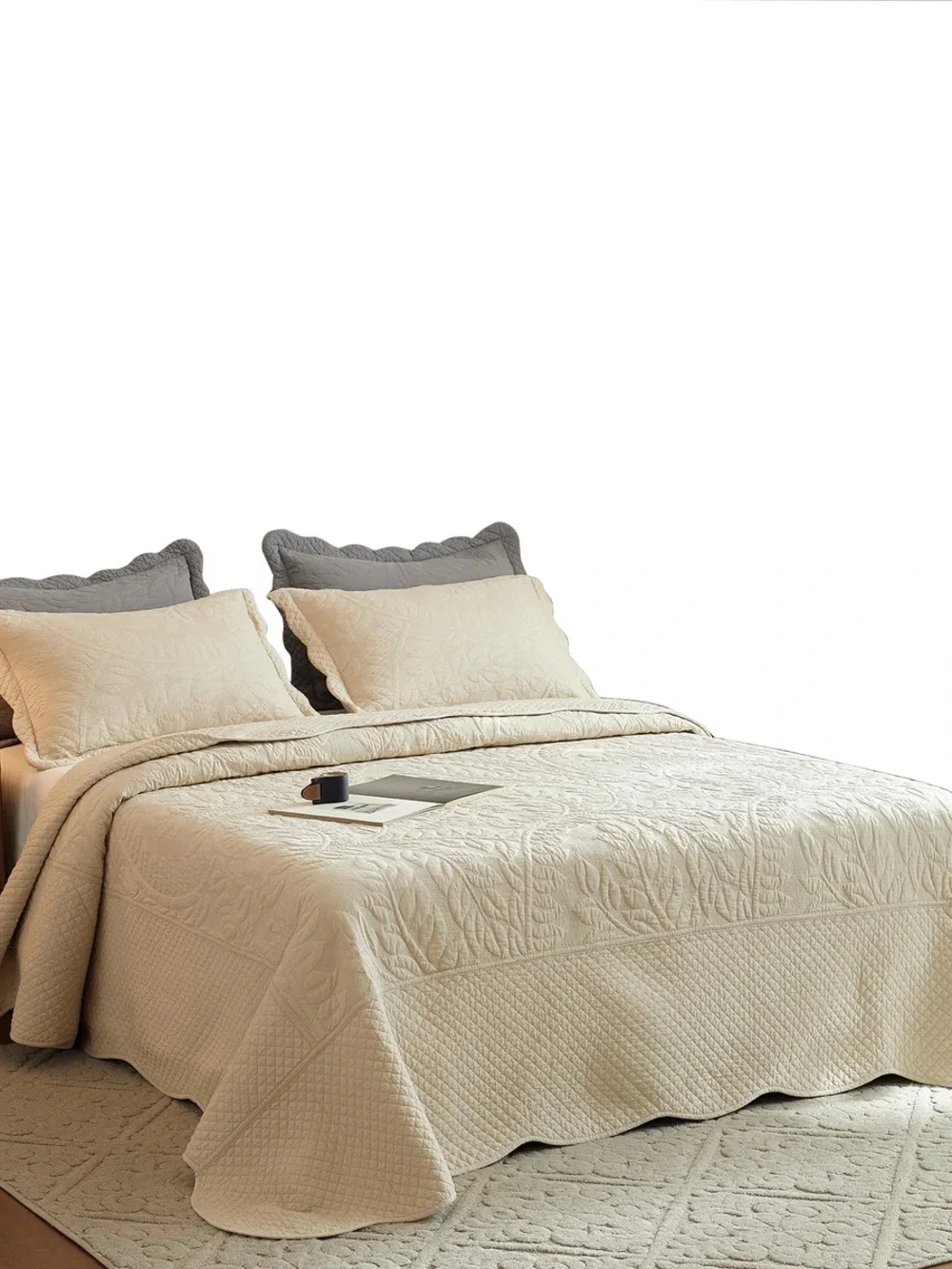 Classic Quilted king/cal king 3 pieceBedspread Set in Cream with Scalloped Shams